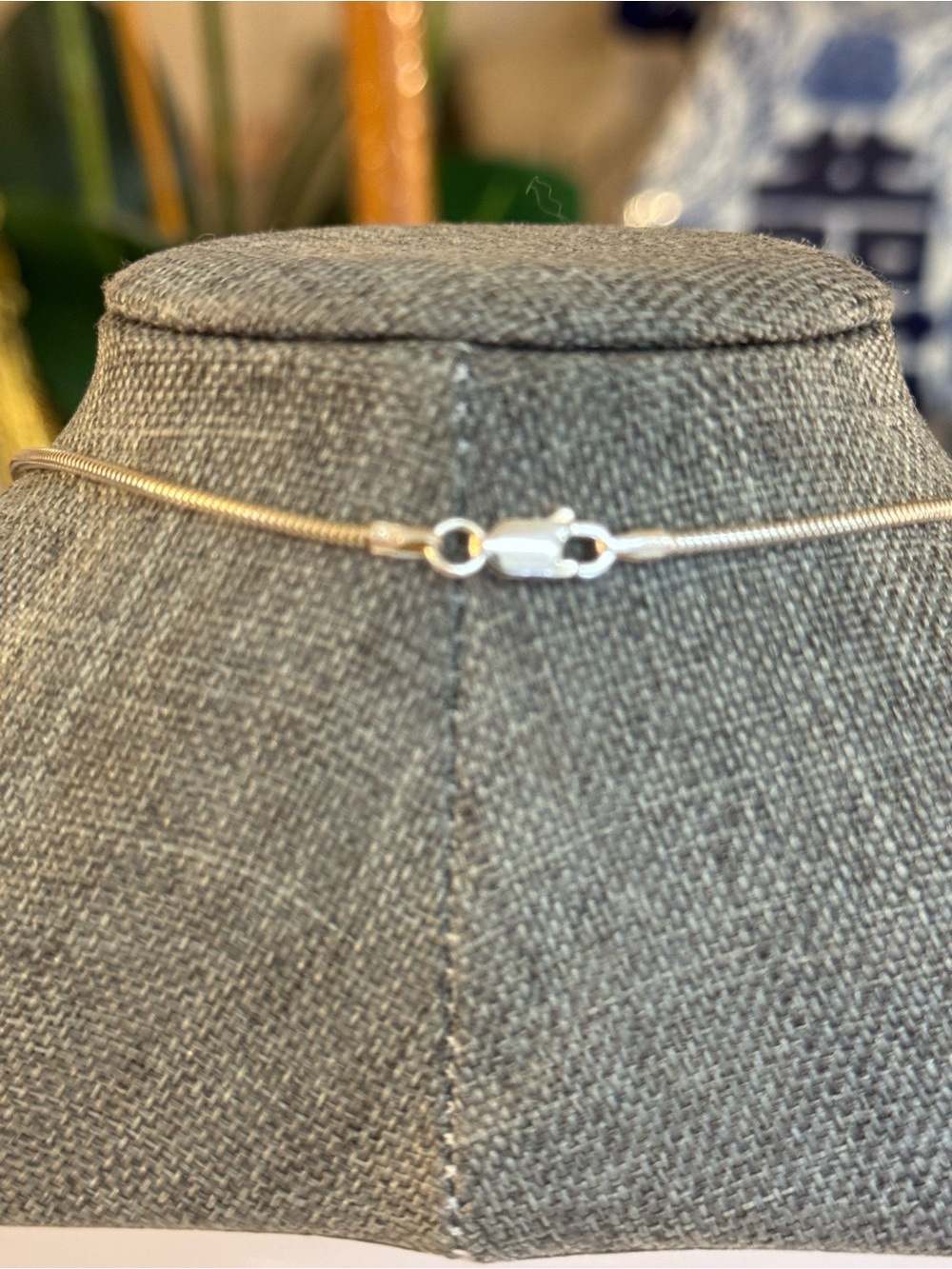π©Άπ MIGNON FAGET STERLING SILVER BEE HIVE PENDAT AND CHAIN!ππ - Picture 8 of 12